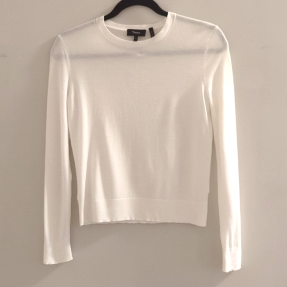 Theory crewneck long sleeve sweater regal wool ivory XS/S